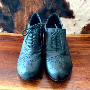 Wild Diva black western heels